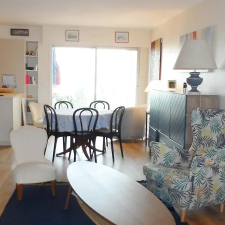 : Moderne 4/5 Pieces, Acces Plage, 8 Pers, Jardin Et Terrasse, Parking, Wifi - Fr-1-487-304 * קאבורג