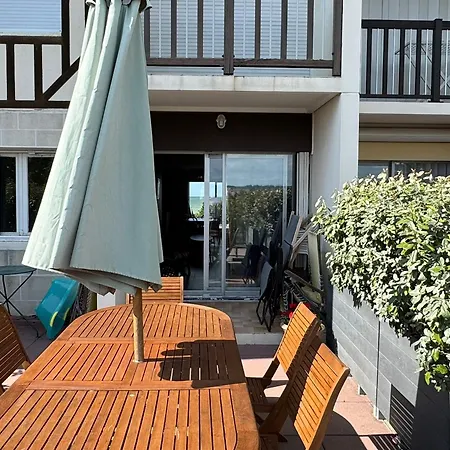 : Moderne 4/5 Pieces, Acces Plage, 8 Pers, Jardin Et Terrasse, Parking, Wifi - Fr-1-487-304 Appartement