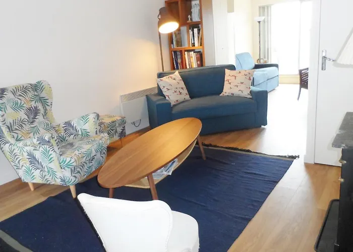 : Moderne 4/5 Pièces, Accès Plage, 8 Pers, Jardin Et Terrasse, Parking, Wifi - Fr-1-487-304 Appartamento Cabourg
